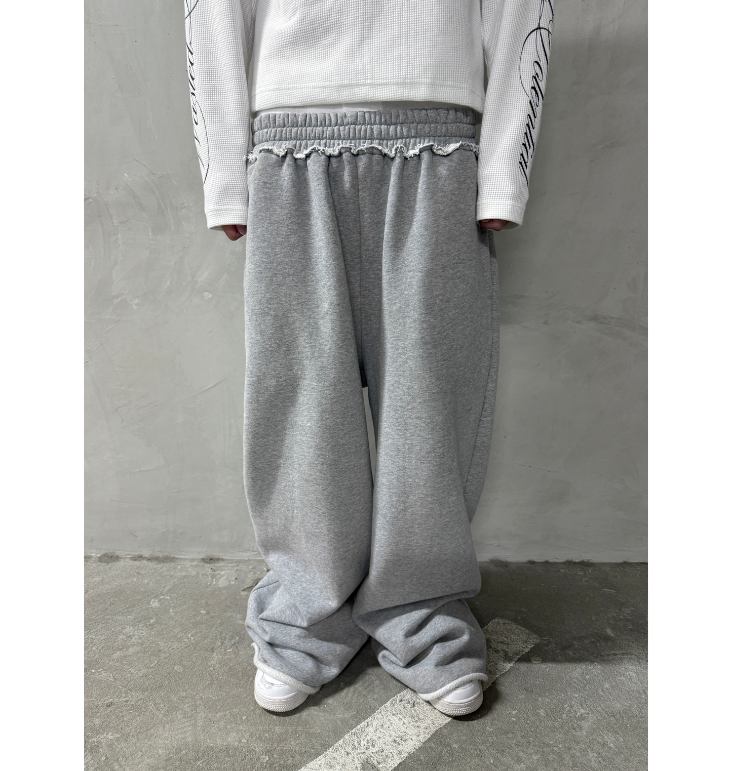 COZY SWEATPANTS